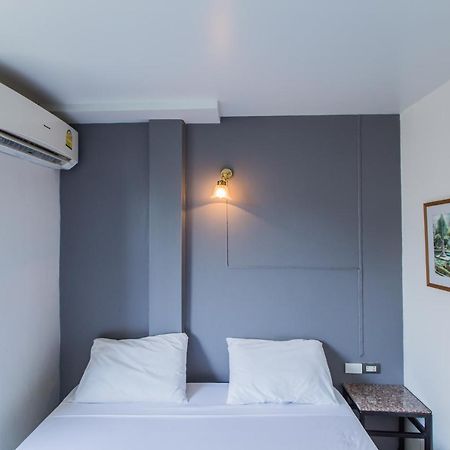 Chongko Guesthouse Phuket Eksteriør billede
