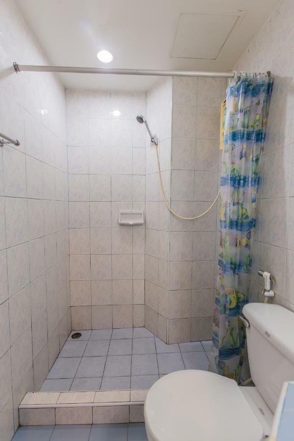 Chongko Guesthouse Phuket Eksteriør billede