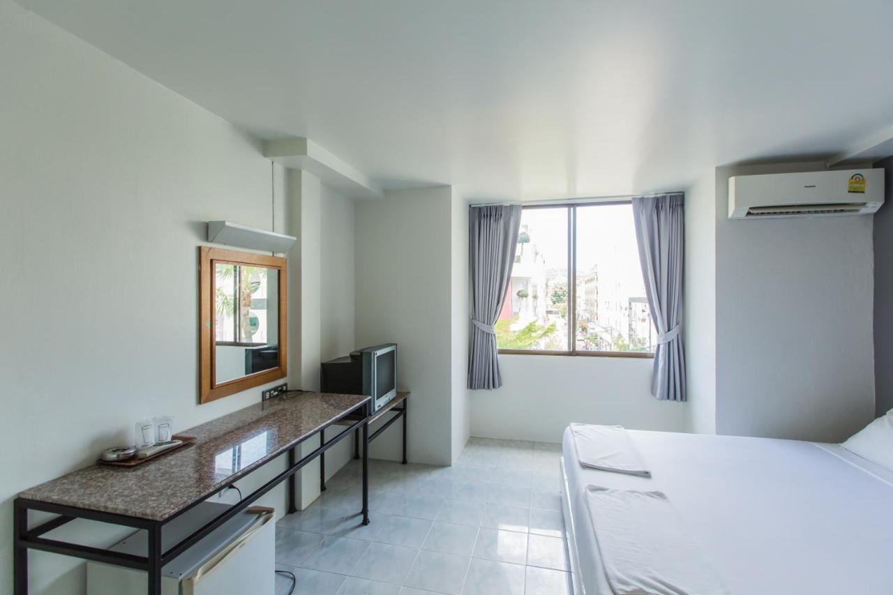 Chongko Guesthouse Phuket Eksteriør billede
